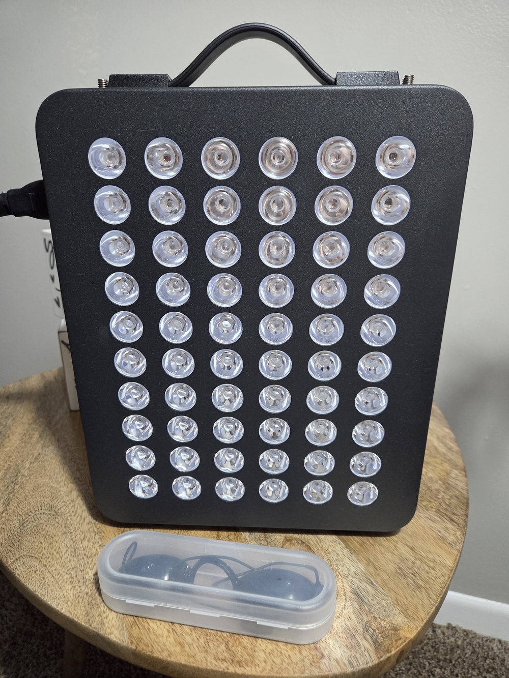 Red Light Therapy, Dual Chip Clinical Grade with 60 LEDs Device